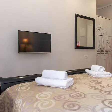 Palace Queen Mary I Luxury Konukevi Split