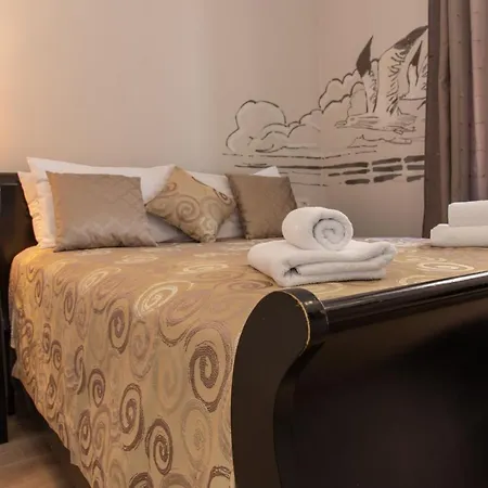 Palace Queen Mary I Luxury 4* Split