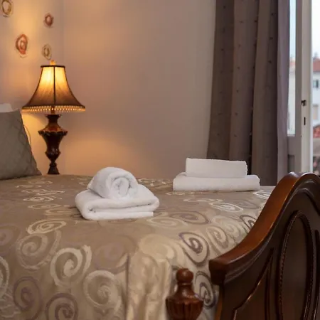 Palace Queen Mary I Luxury Konukevi Split